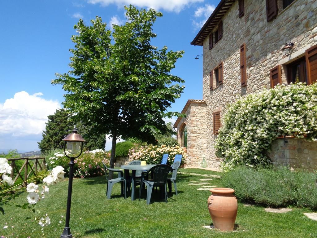 טודי Agriturismo La Torraccia מראה חיצוני תמונה